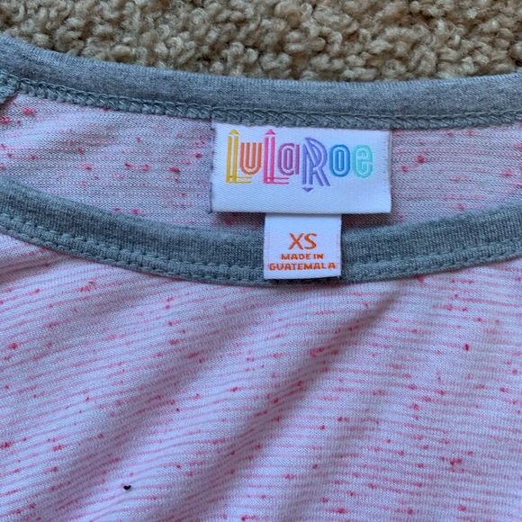 LulaRoe Randy top - Picture 2 of 2
